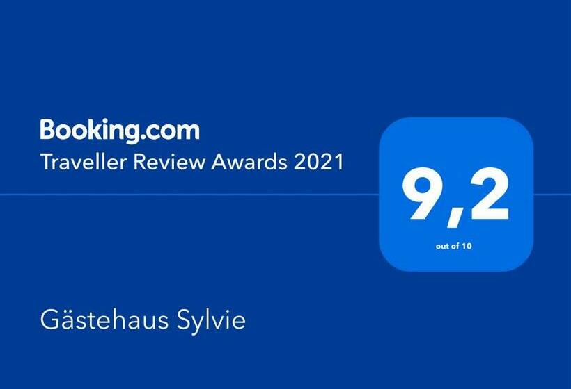 مبيت وإفطار Gästehaus Sylvie