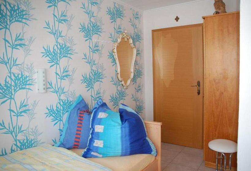 مبيت وإفطار Gästehaus Sylvie