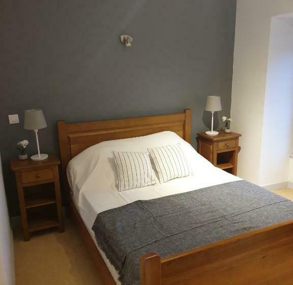 مبيت وإفطار Le Gite De La Vallee De La Suize