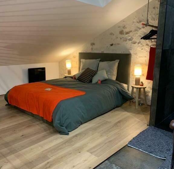 Bed and Breakfast L Atelier Planqué