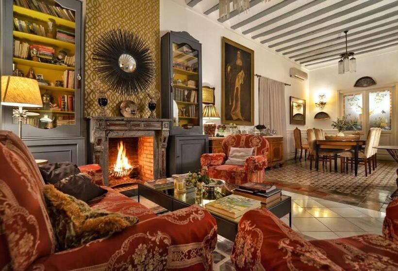 تختخواب و صبحانه La Casa De Los Coy