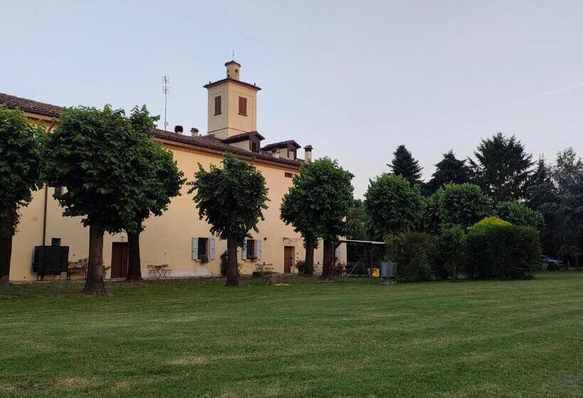 Bed and Breakfast La Torre Di Longara