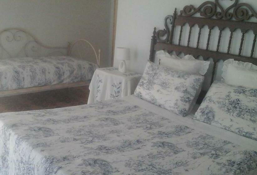 مبيت وإفطار Villa Di Miscio