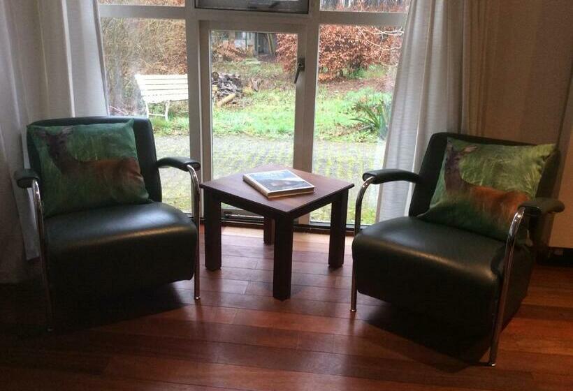 Bed and Breakfast Villa Laurelin, Lothorien