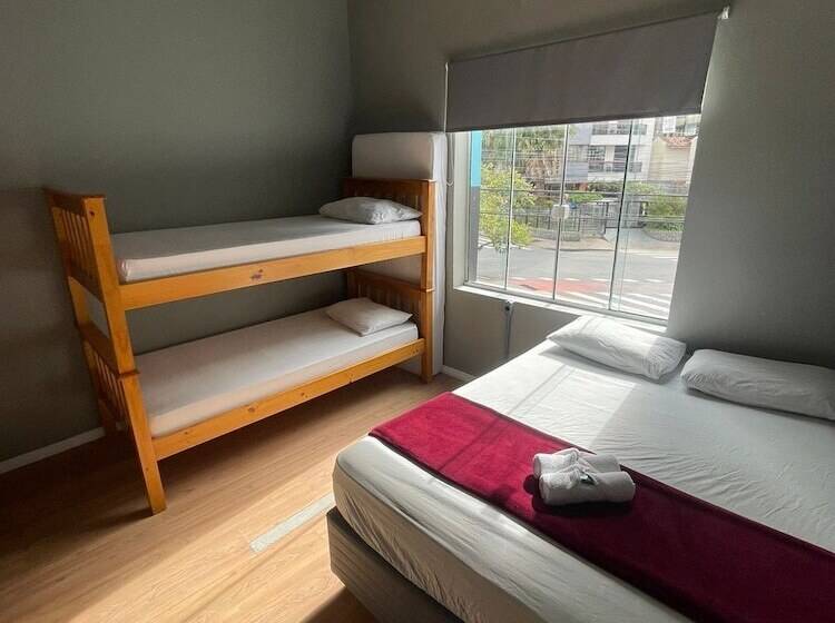 Esquina 8 Suítes Confort & Hostel