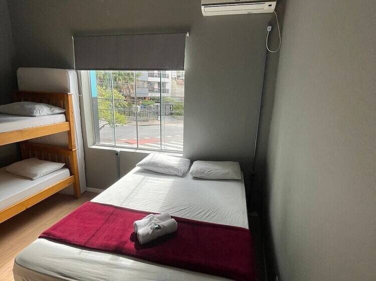 Esquina 8 Suítes Confort & Hostel