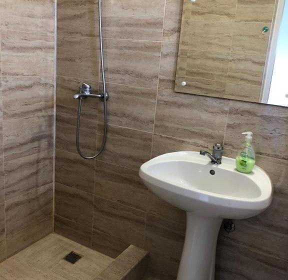 בית מלון כפרי Autentic Boutikue