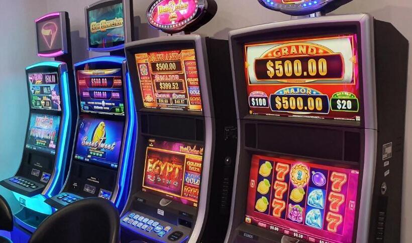 Отель Motueka Backpackers, Loud Live Music Friday Saturday Nights