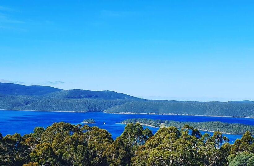 فندق Ruby S Cottage Farm Stay