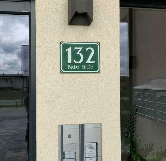 Neuferhof, Bo&co Gmbh