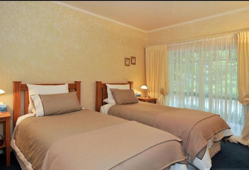 Olive Rabbit   Boutique Bed & Breakfast