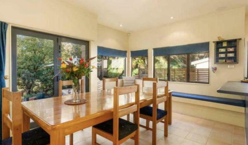 Olive Rabbit   Boutique Bed & Breakfast