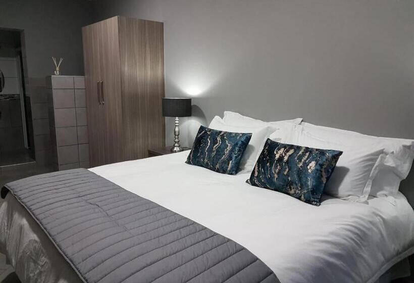 펜션 A’ La Maison Guesthouse