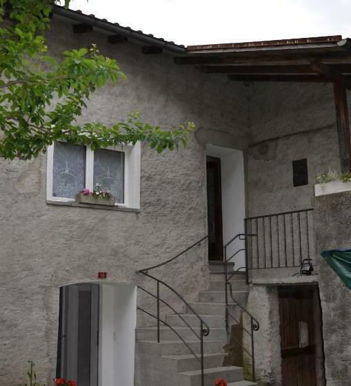 بنسيون Ca Da La Nona