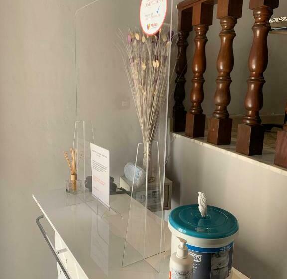 پانسیون Caro Boutique Guest House