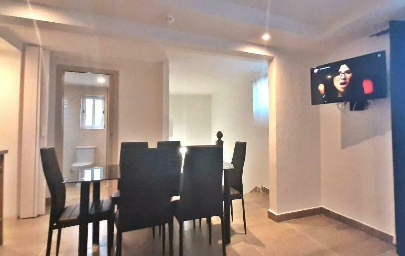 پانسیون Caro Boutique Guest House