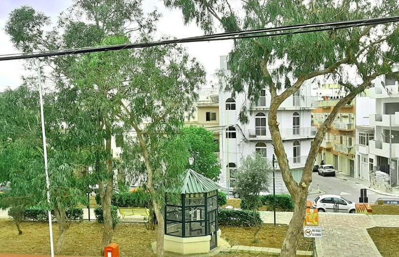 پانسیون Caro Boutique Guest House