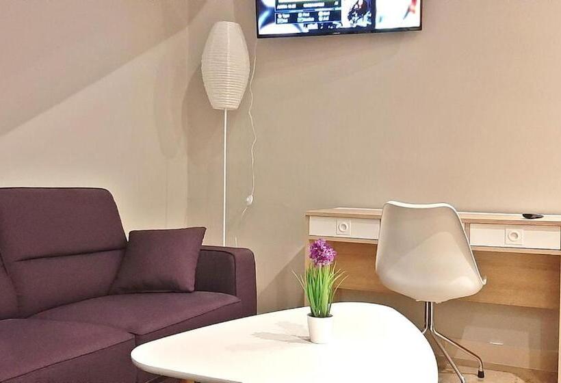 پانسیون Caro Boutique Guest House