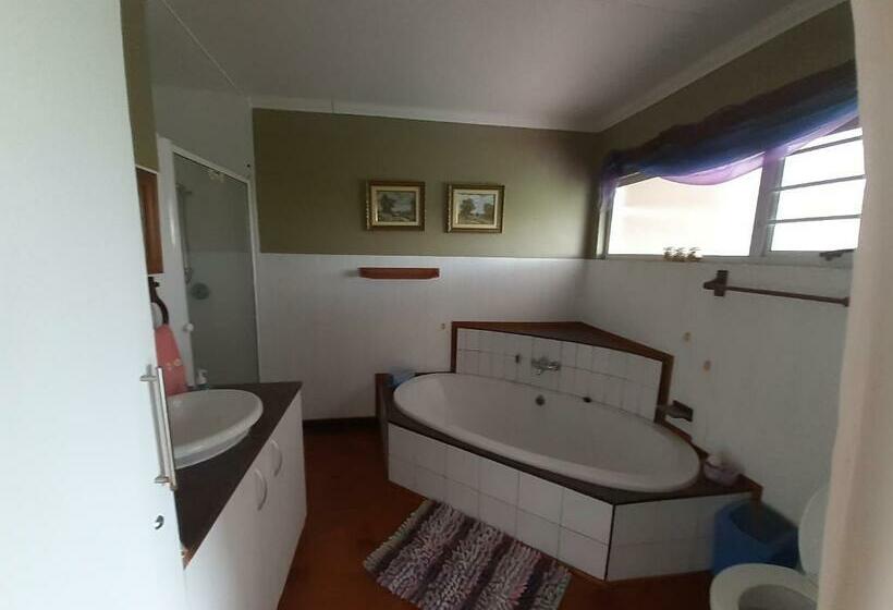 פנסיון De  Nessie