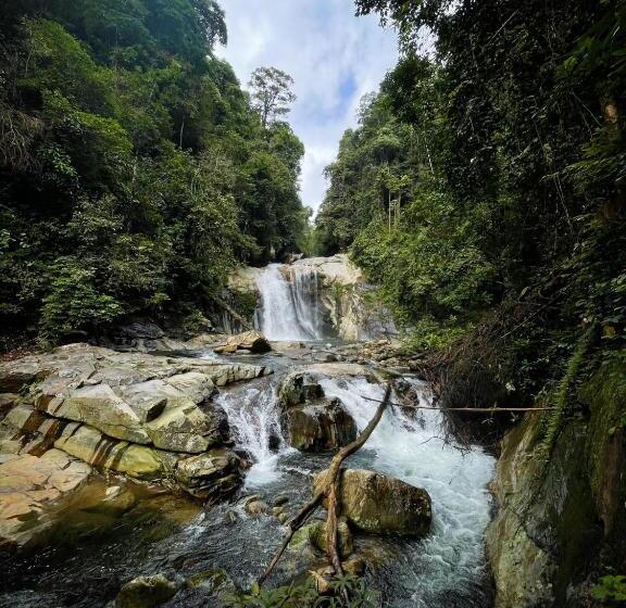 Пансион Kung Nok Tha Resort Nakhon Si Thammarat