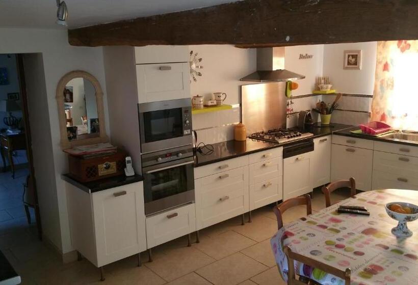 膳宿费 La Providence