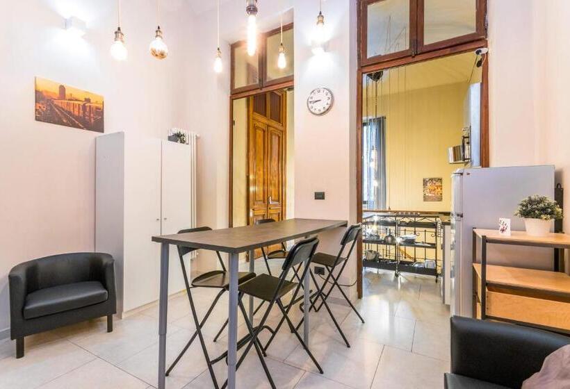 פנסיון Maison Métropole Dante