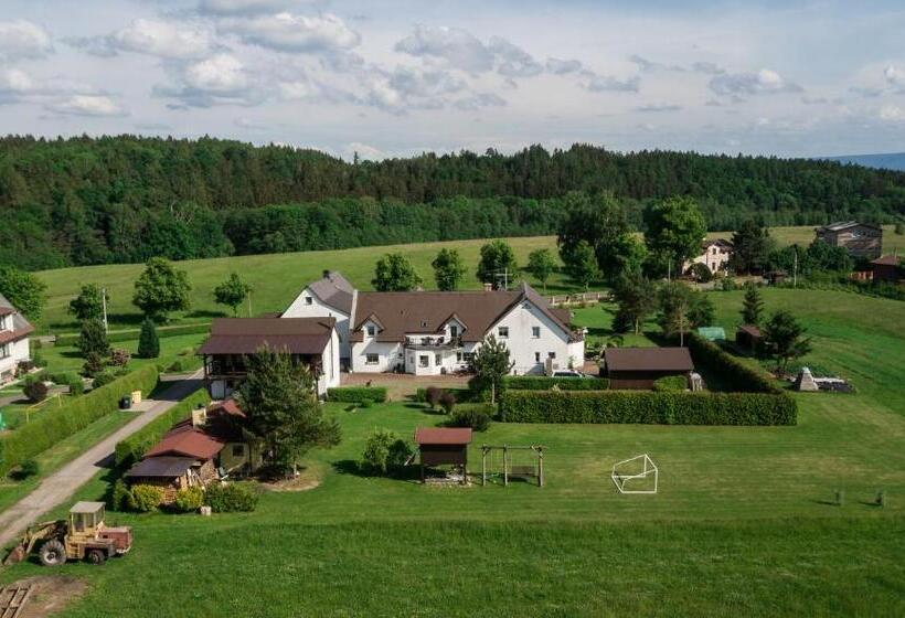 פנסיון Penzion Benešov