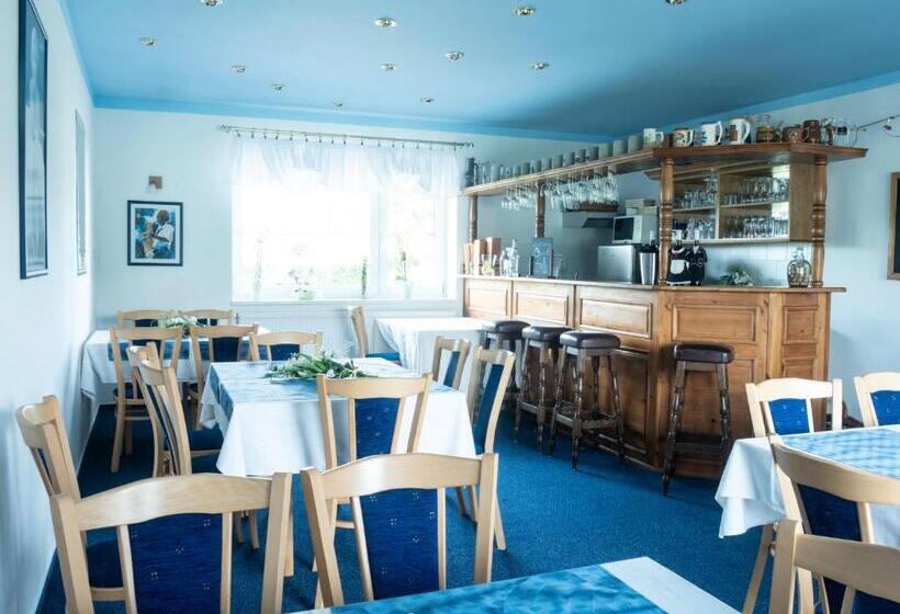 פנסיון Penzion Benešov