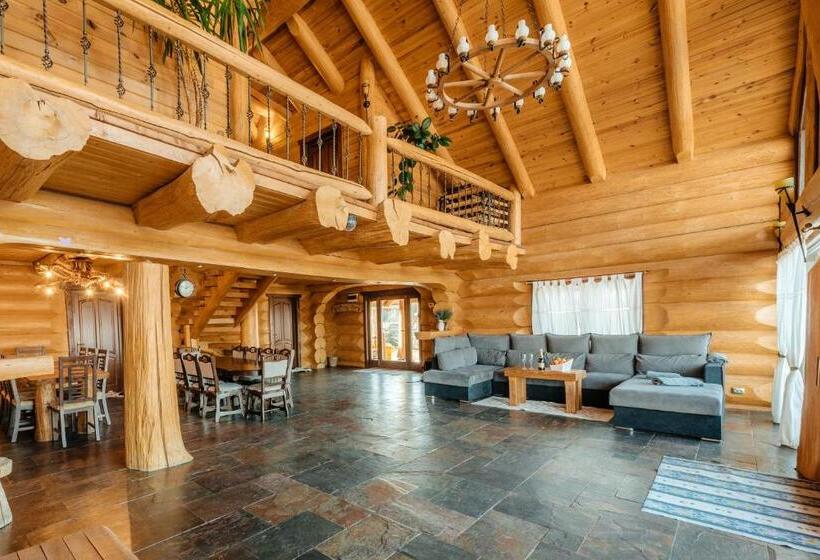 펜션 Prosilva House