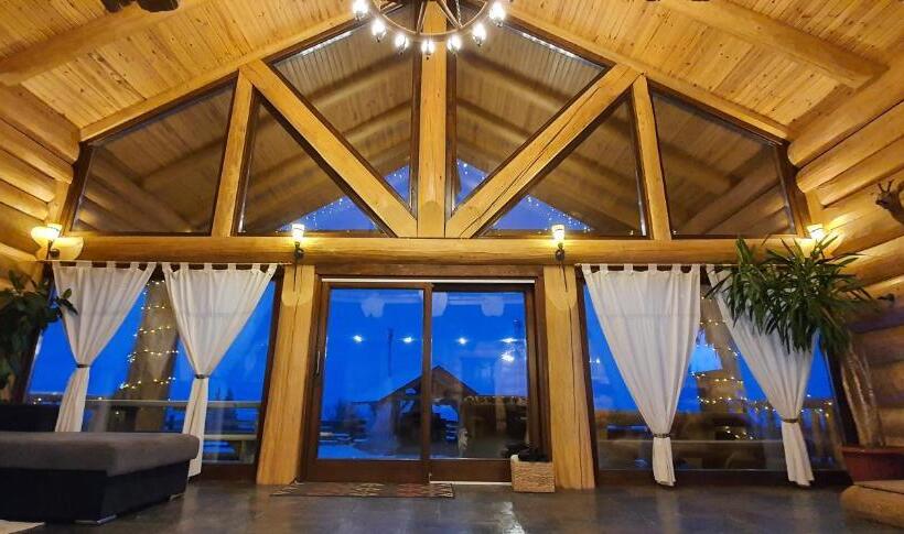 펜션 Prosilva House