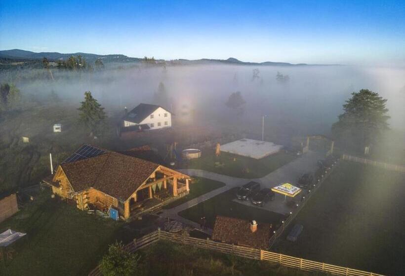 펜션 Prosilva House