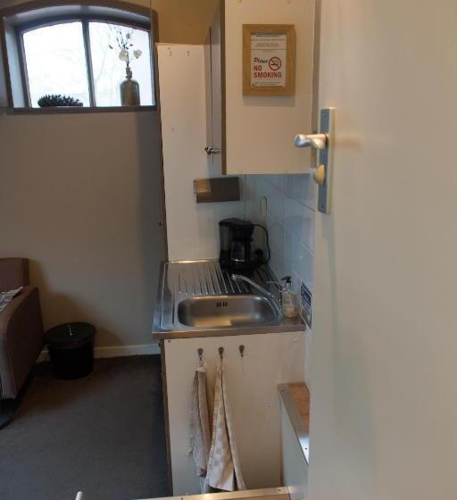 پانسیون T Zeeuwse Licht