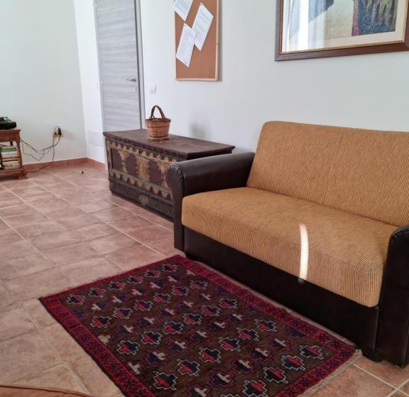 פנסיון Villa Iole