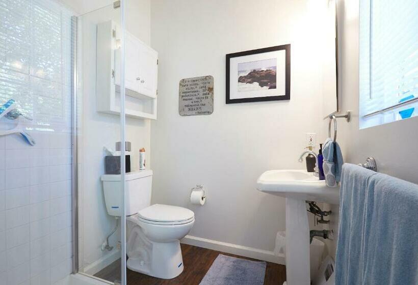 Pansiyon Willow Glen Private Studio   1 Queen Bed And 1 Queen Inflatable