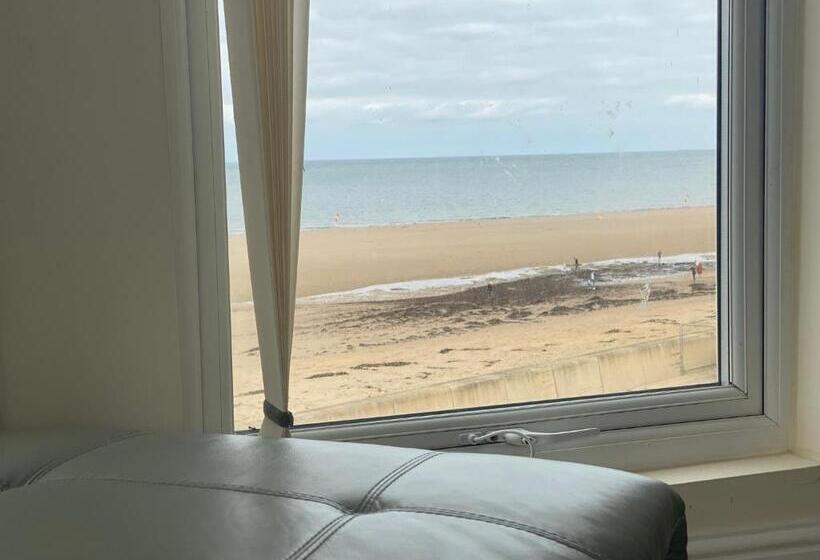 Redcar Seaview Apartments