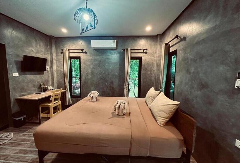 استراحتگاه Hanoii House