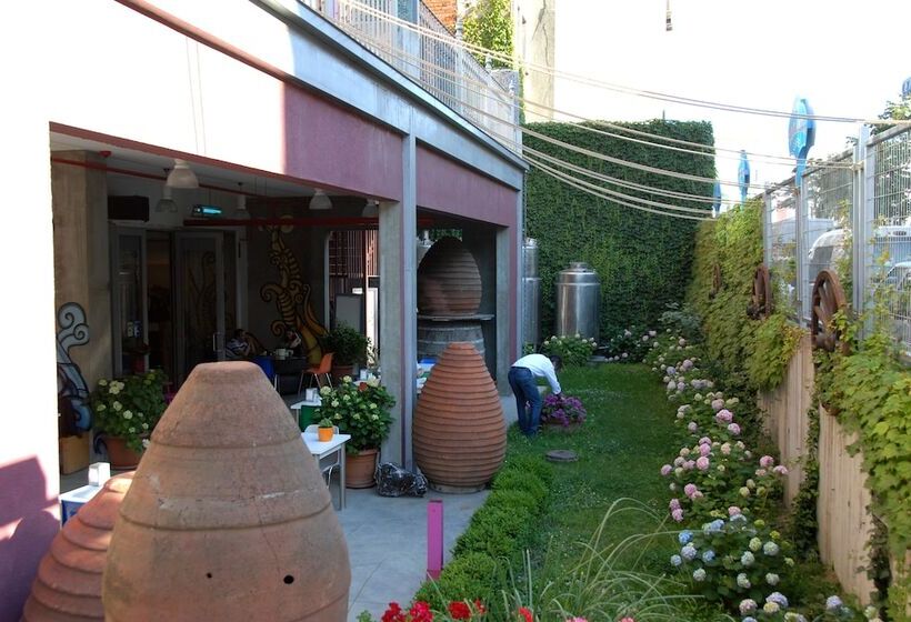 ユースホステル Han