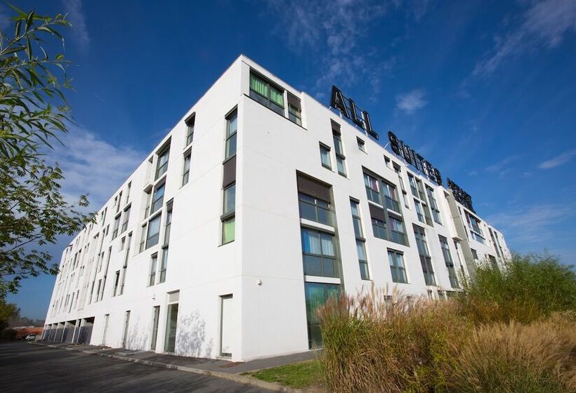 All Suites Bordeaux Lac Parc Des Expositions