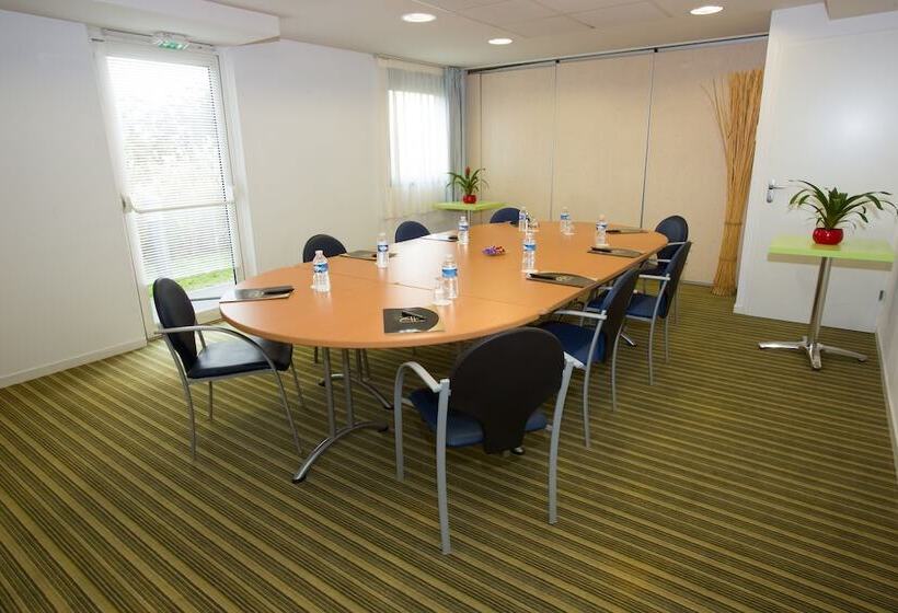 All Suites Bordeaux Lac Parc Des Expositions