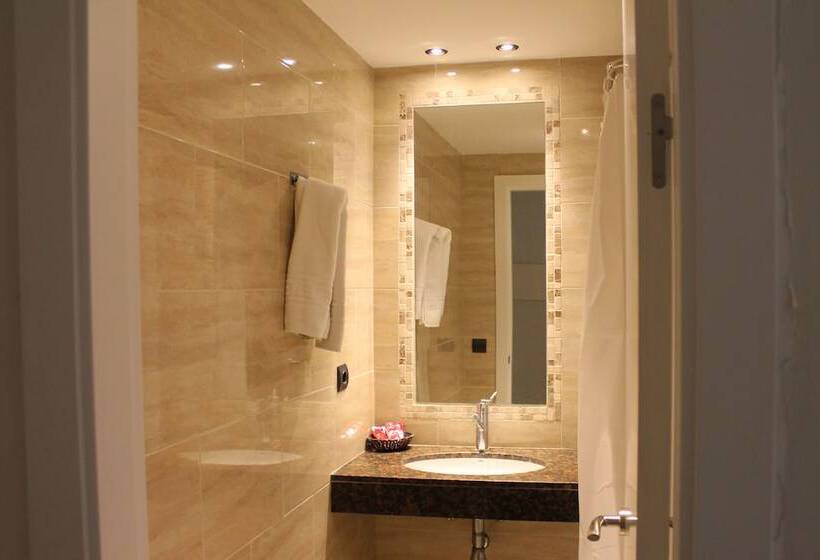 Apartamentos Bora Bora  Adults Only