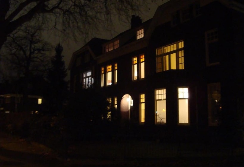 צימר Boutiquehotel Sycamore   Protected City View   Free Parking