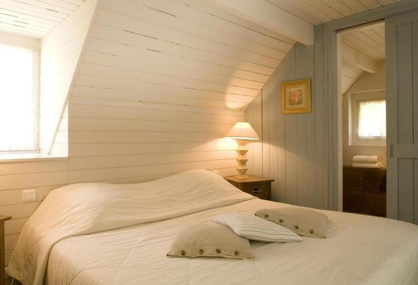 Cottages De La Bretesche