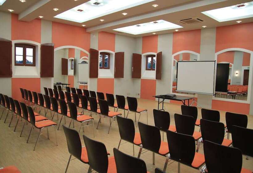 Dwór Kombornia Hotel&spa