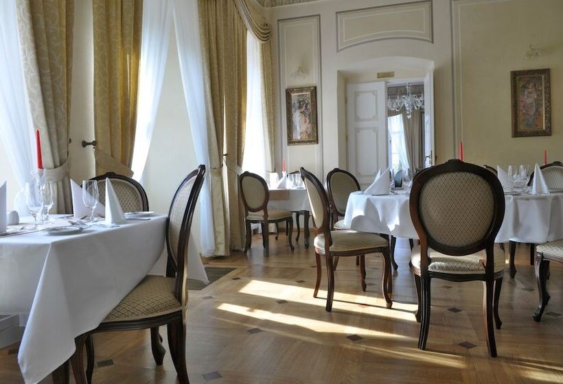 Dwór Kombornia Hotel&spa