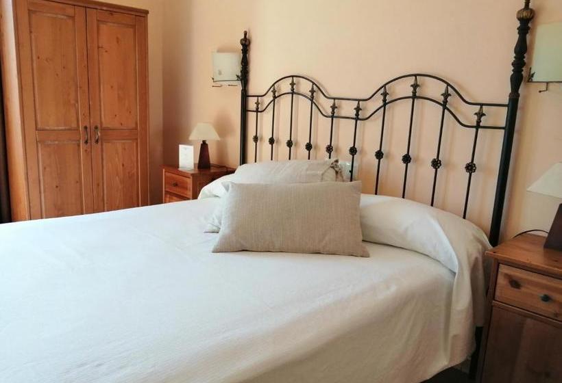 Hostal Pilas Alcarayón