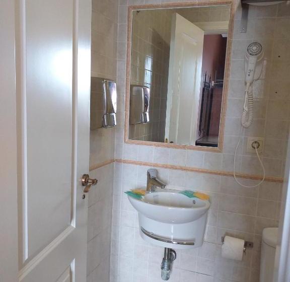 Hostal Pilas Alcarayón