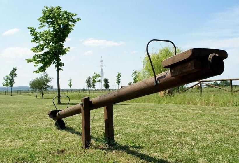 فندق Agriturismo Gualdo Del Re