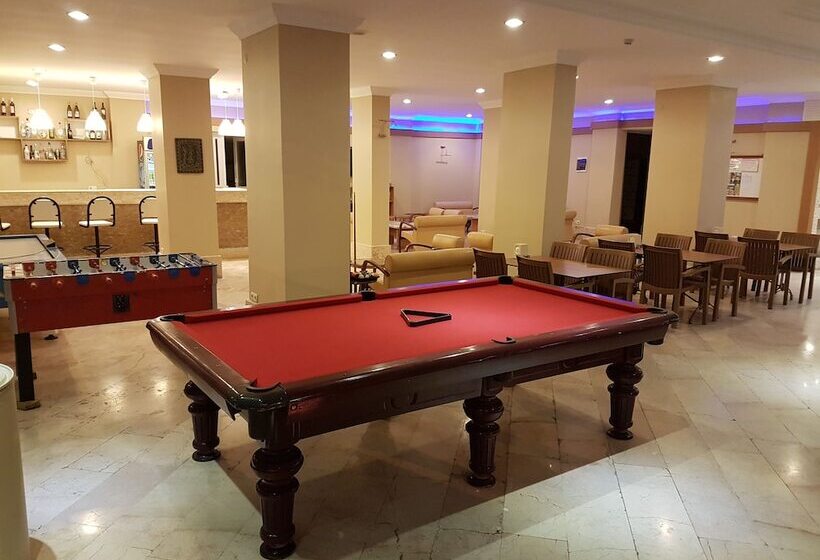 בית מלון כפרי Altinersan