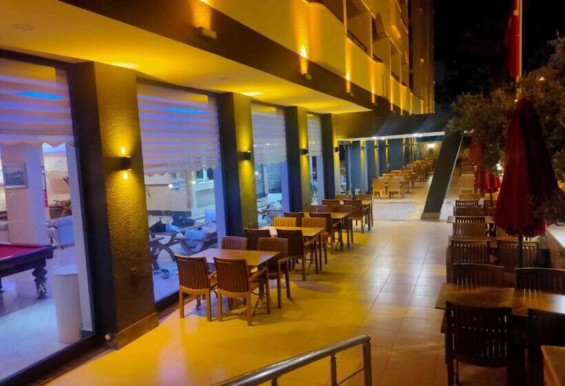 בית מלון כפרי Altinersan