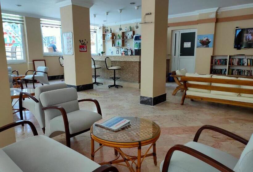 בית מלון כפרי Altinersan